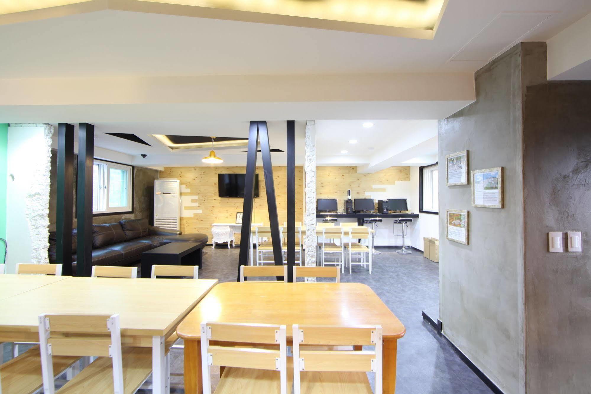 Calli Hostel Busan Exterior photo